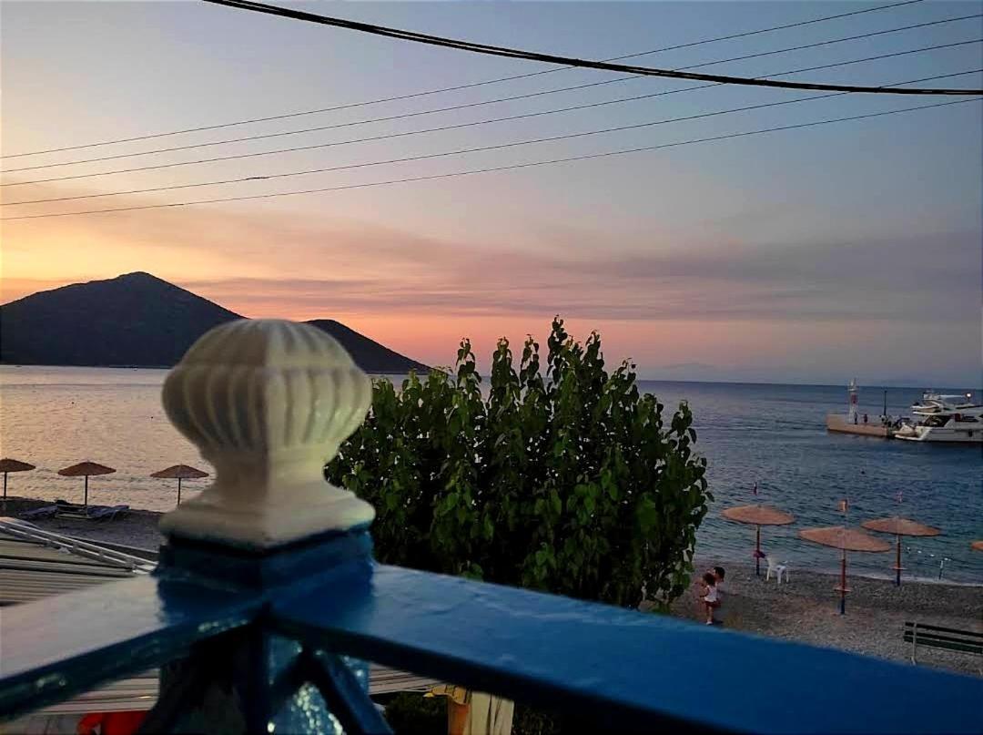 Oceanis Hotel Tirós Dış mekan fotoğraf