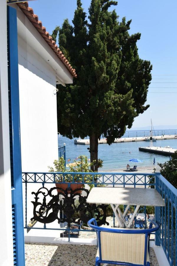 Oceanis Hotel Tirós Dış mekan fotoğraf